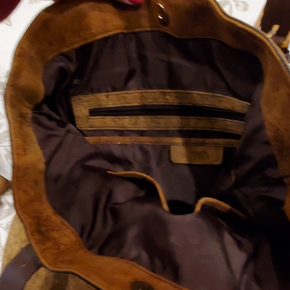 Michael Kors Tote &  Matching  Wallet - Picture 4 of 6